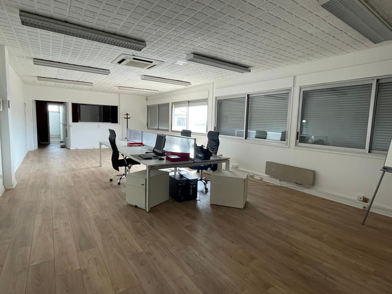 Local d'activité Saint-Genis-Laval 486m² Location local d'activité Saint-Genis-Laval Rhône OLACT2532798 9